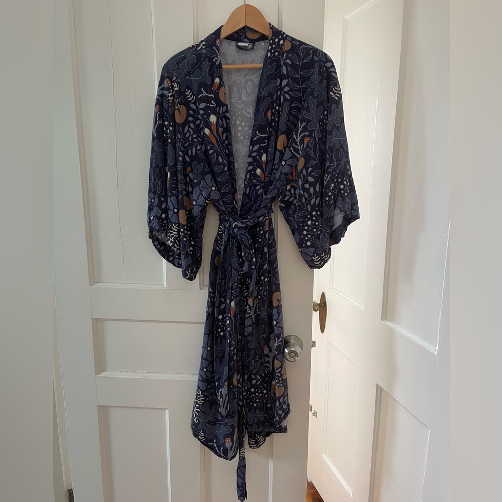 Loungewear robe from Swedish designer Isoletto Designs